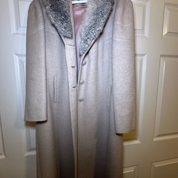 Liverpool Mohair Fur Coat - Picture 2 of 10